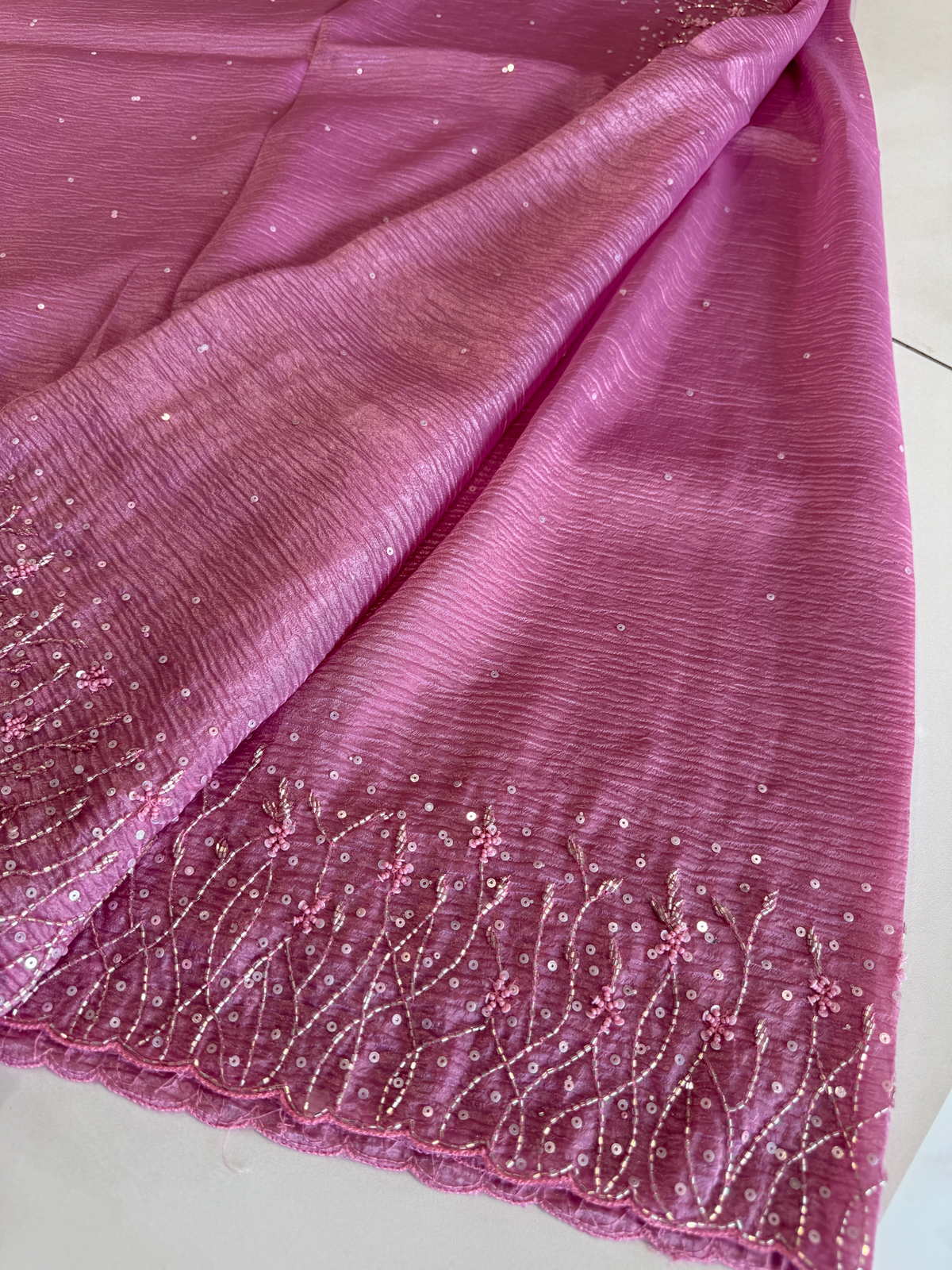 Crushed crape saree/ HW457