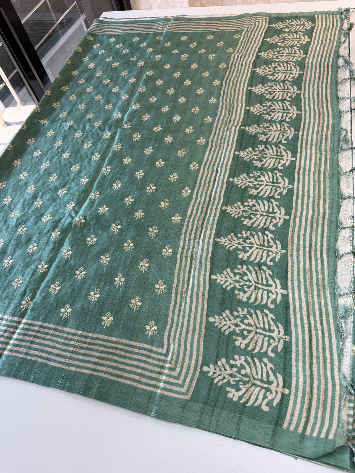 Soft Semi Tussar Saree/ D526