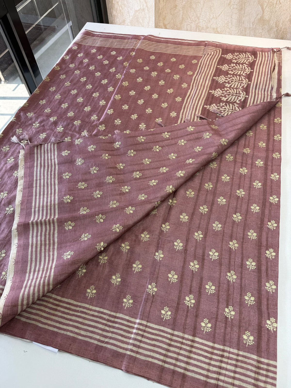 Soft Semi Tussar Saree/ D526