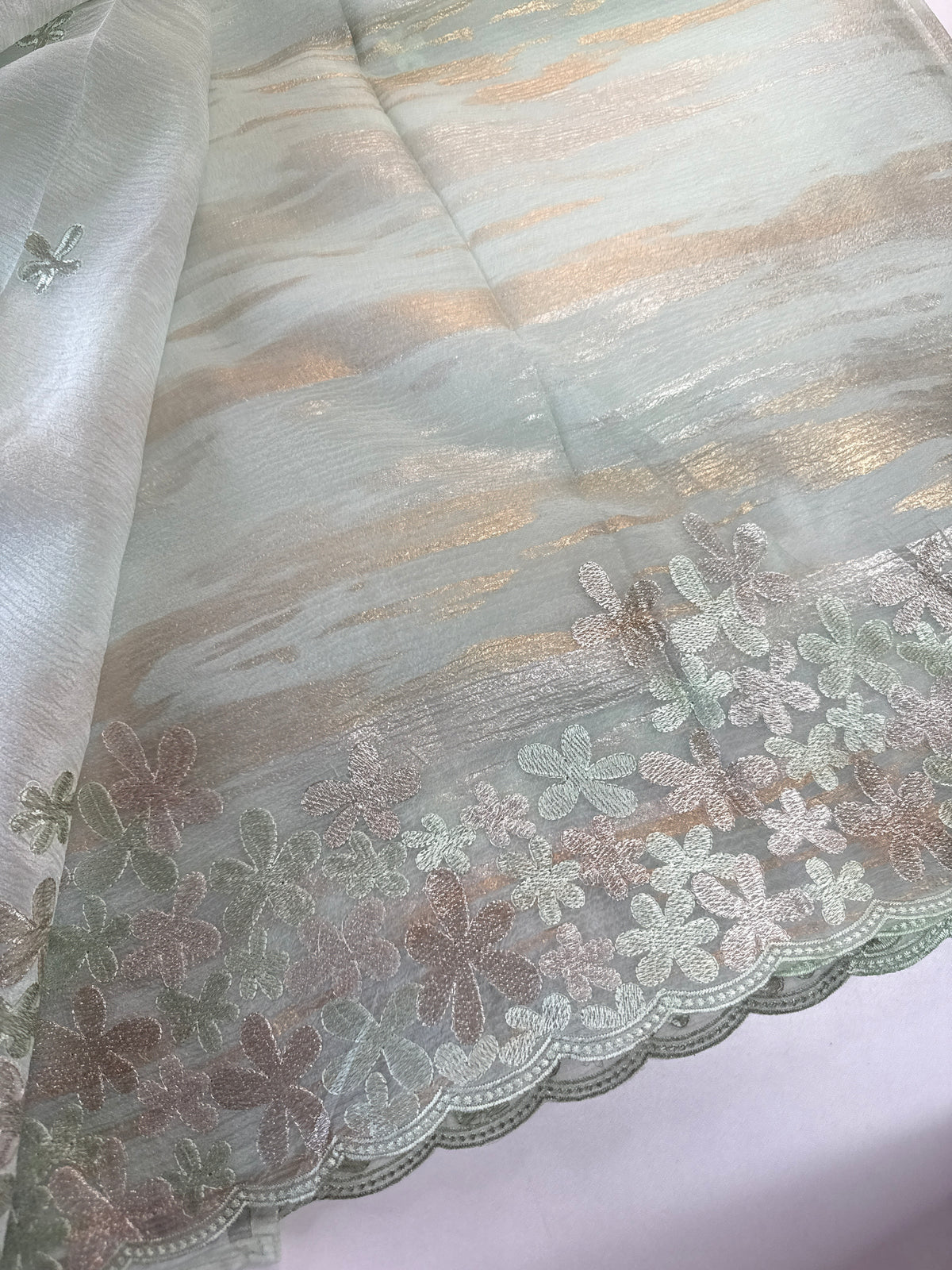 Foil textured crushed Organza/W767