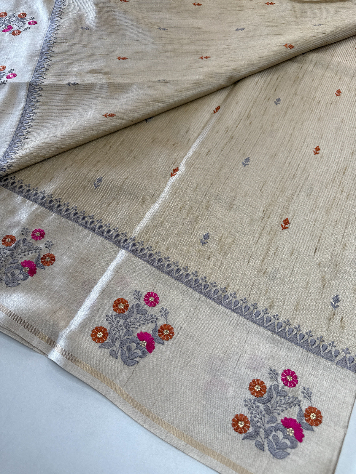 Soft Semi Tussar Saree/ D498