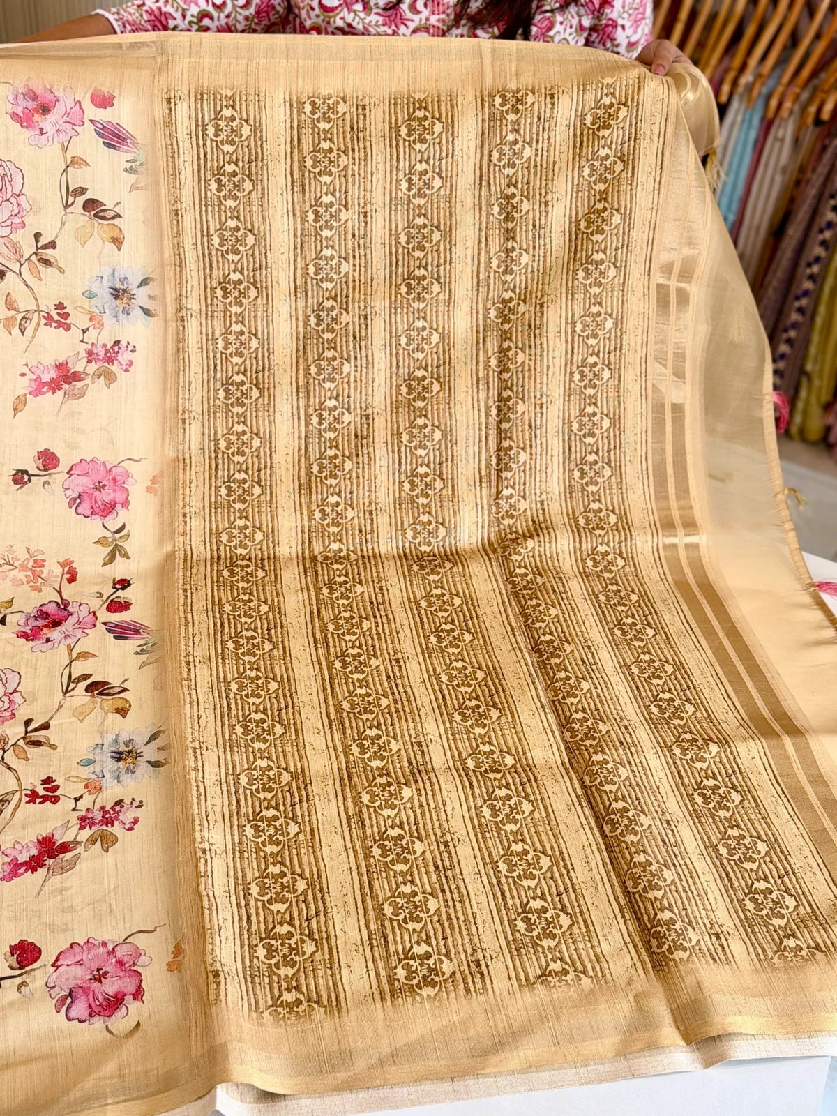 Organza Saree/ MC556