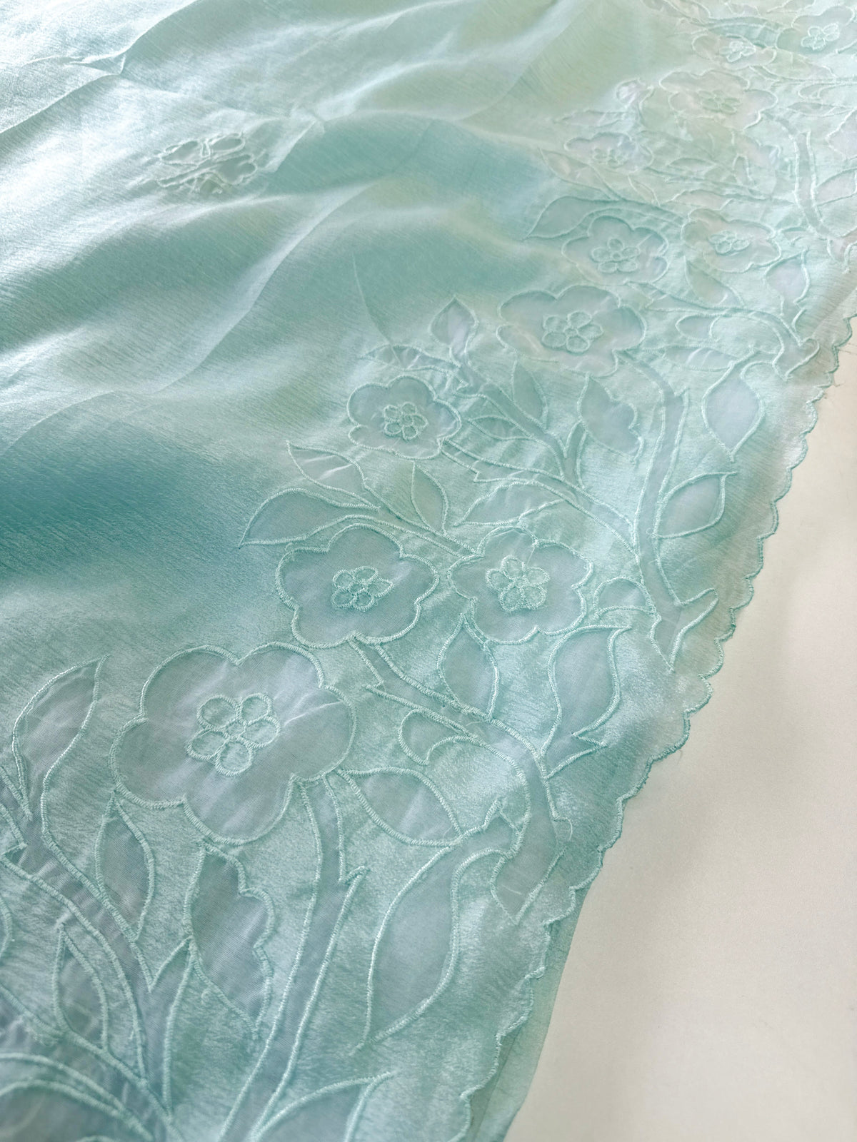 Crushed crape saree/ AM101