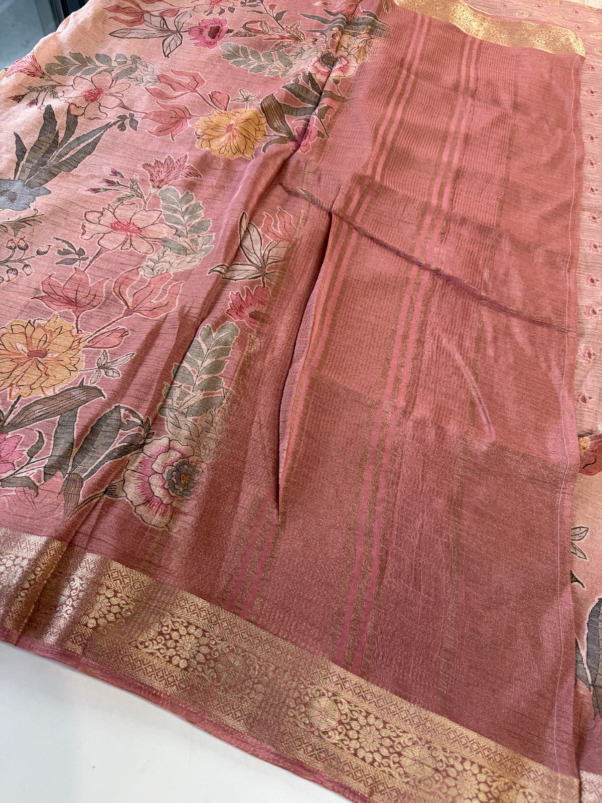 Crushed Tissue Saree/ 183A