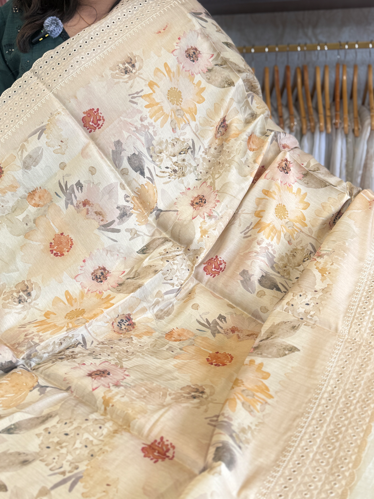 Soft semi silk saree / 7599