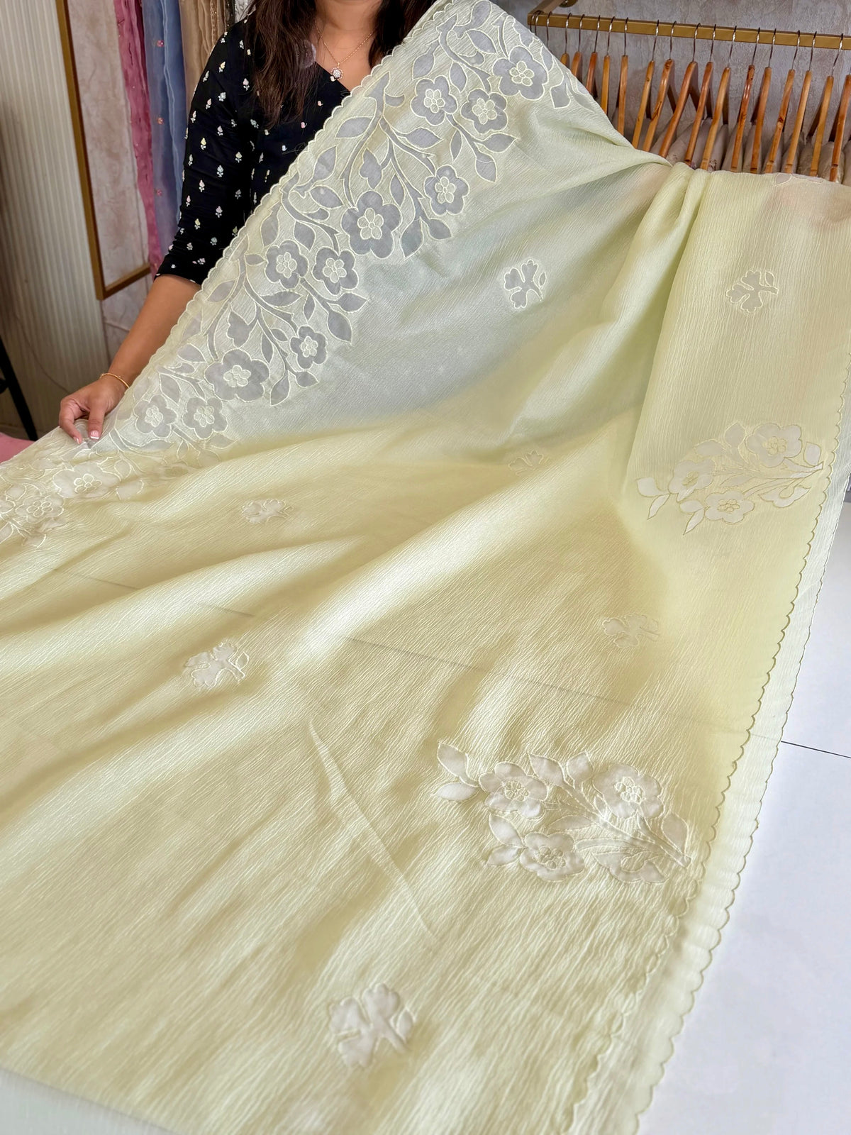 Crushed crape saree/ AM101
