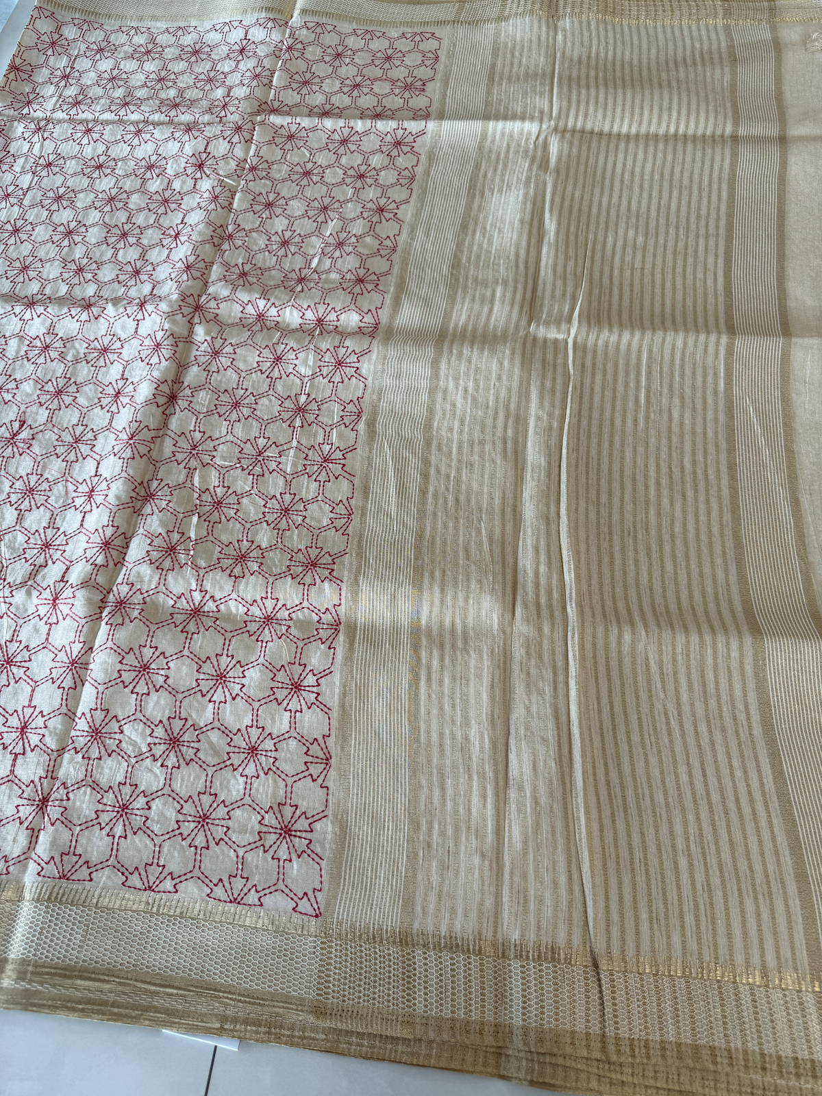 Soft Semi Tussar Saree/ 8016