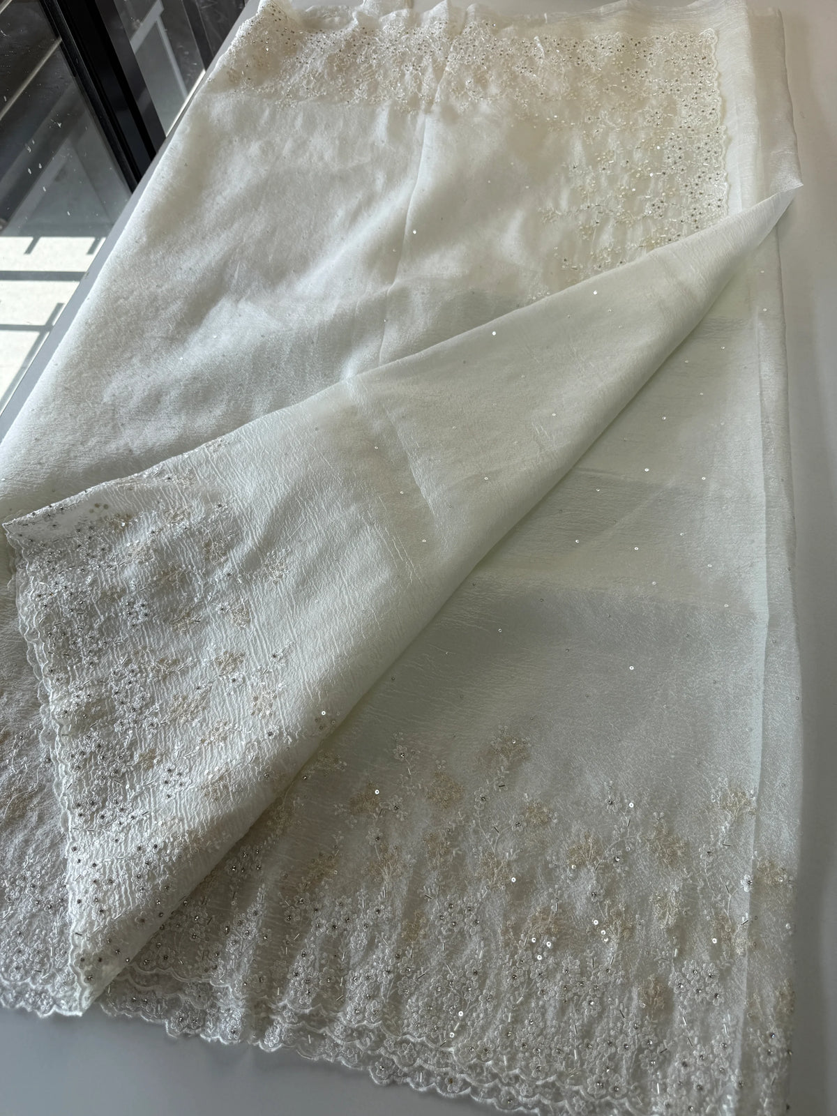 Crushed Crape Saree/ HW456