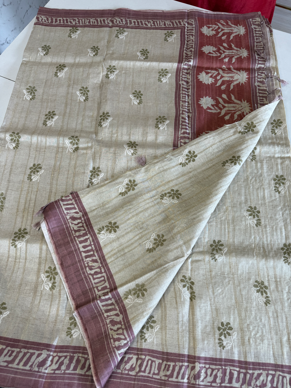 Soft semi Tussar saree/ D527