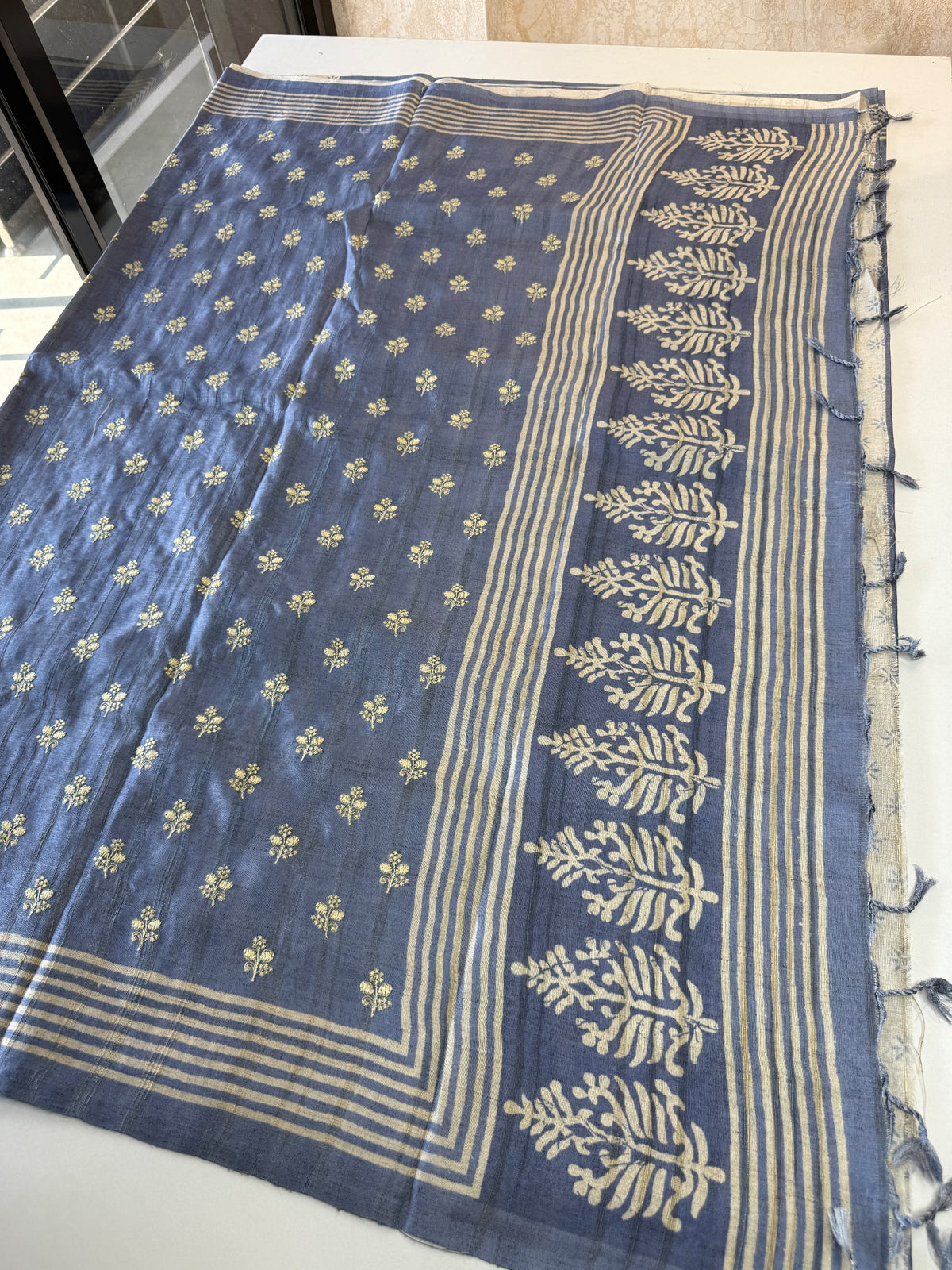 Soft Semi Tussar Saree/ D526