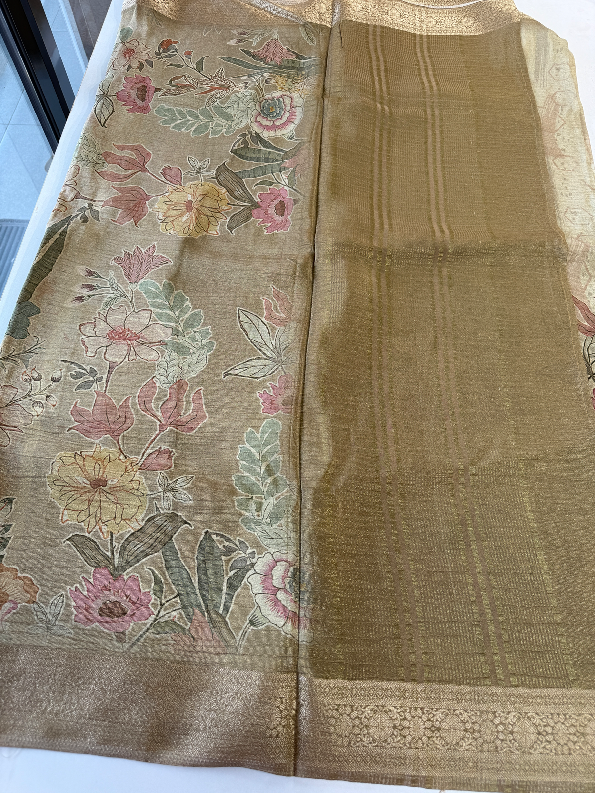 Crushed Tissue Saree/ 183A