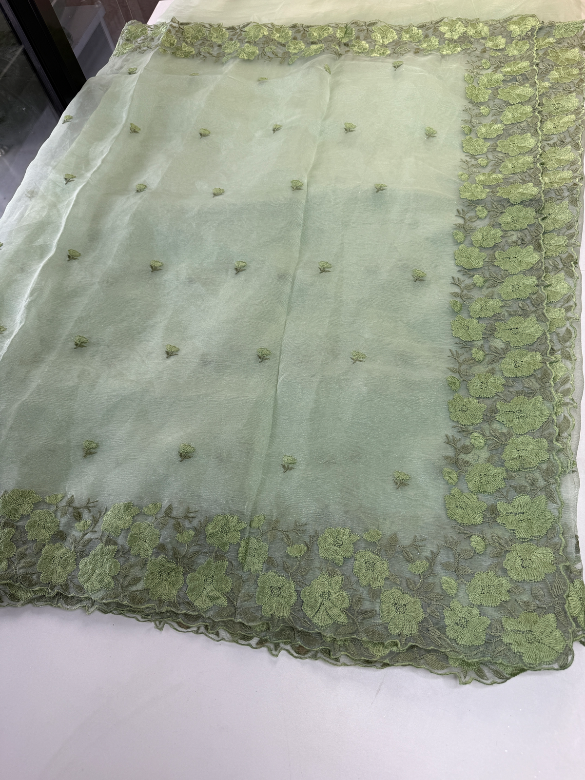 Crushed Tissue / PE984