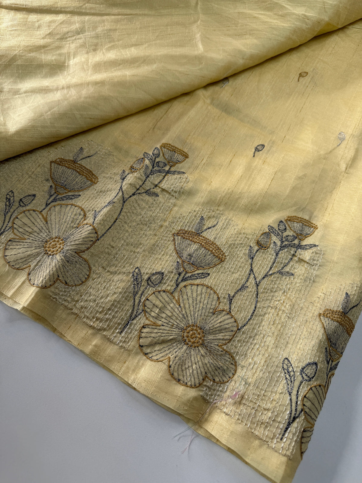 Semi silk saree/ ND57