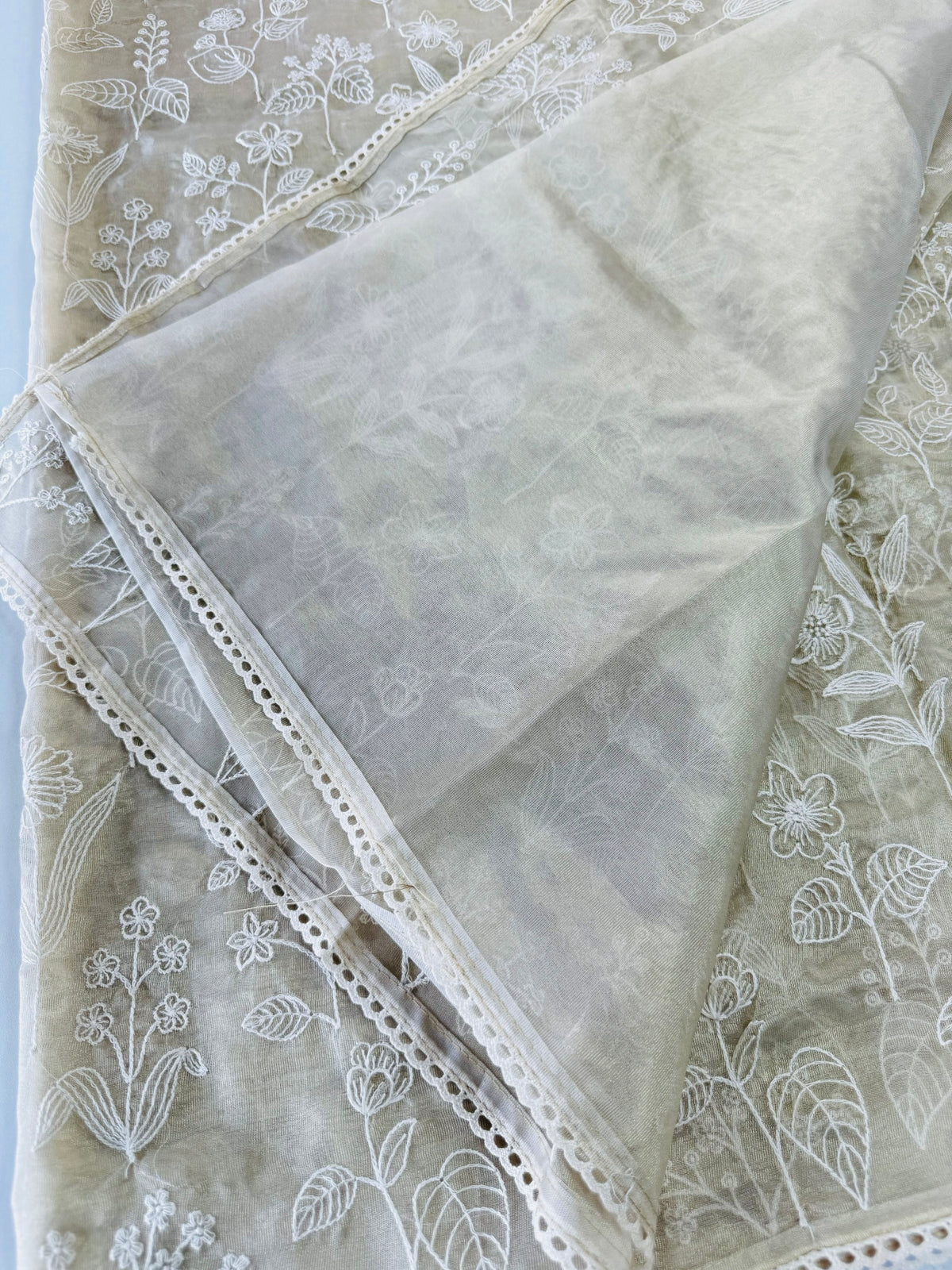 Tissue /MH187