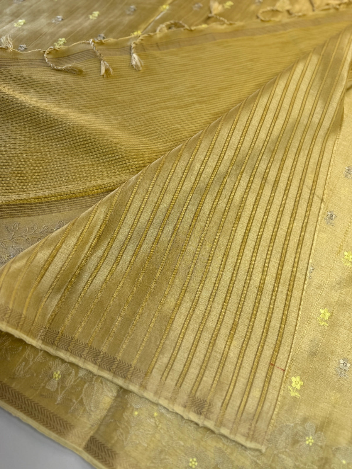 Soft semi Tussar saree/D435