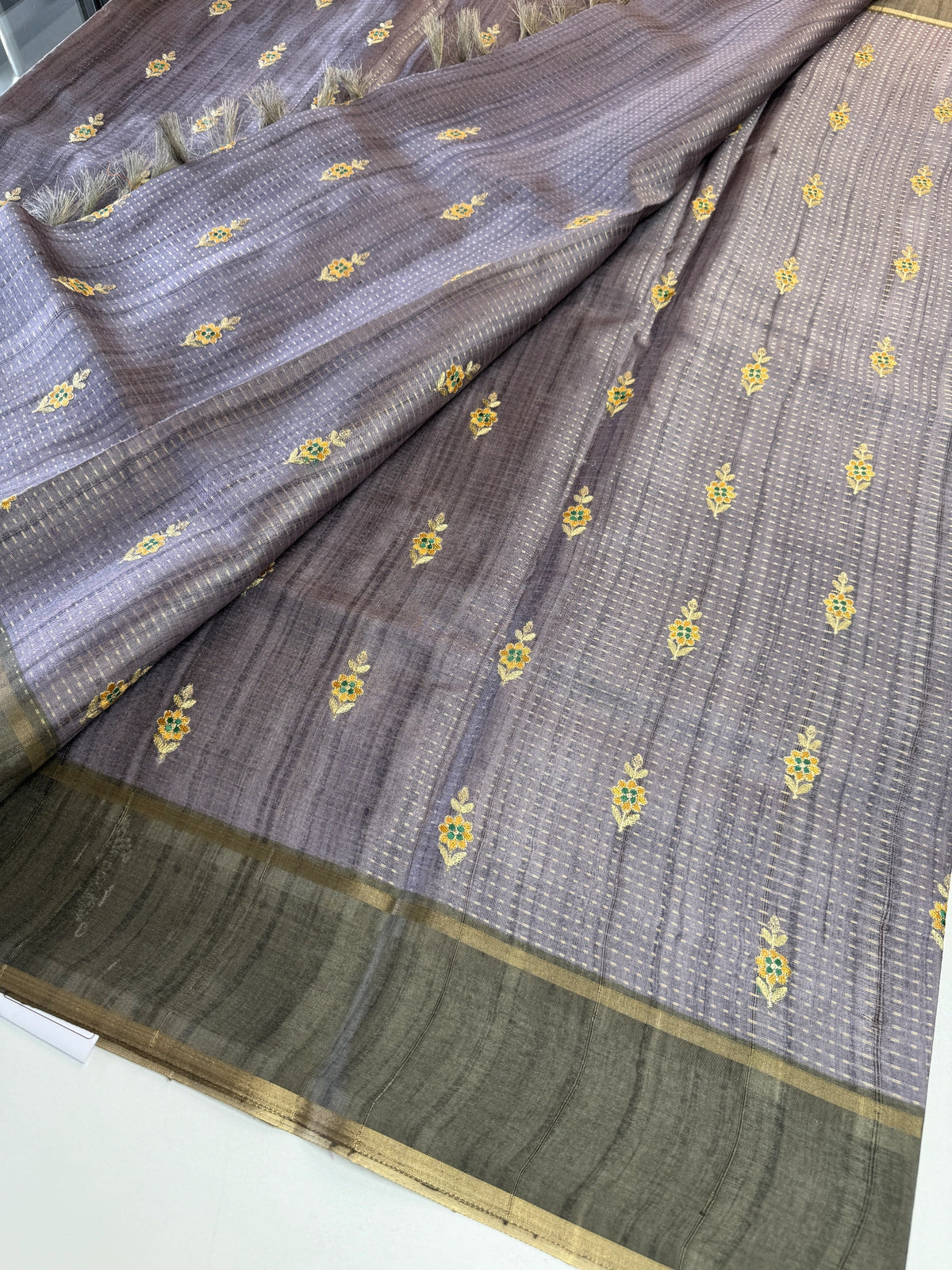 Soft Semi Tussar Saree/D462