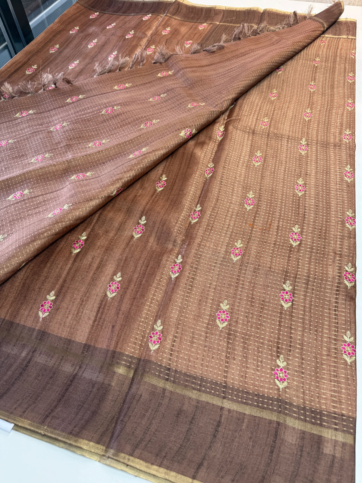 Soft Semi Tussar Saree/D462