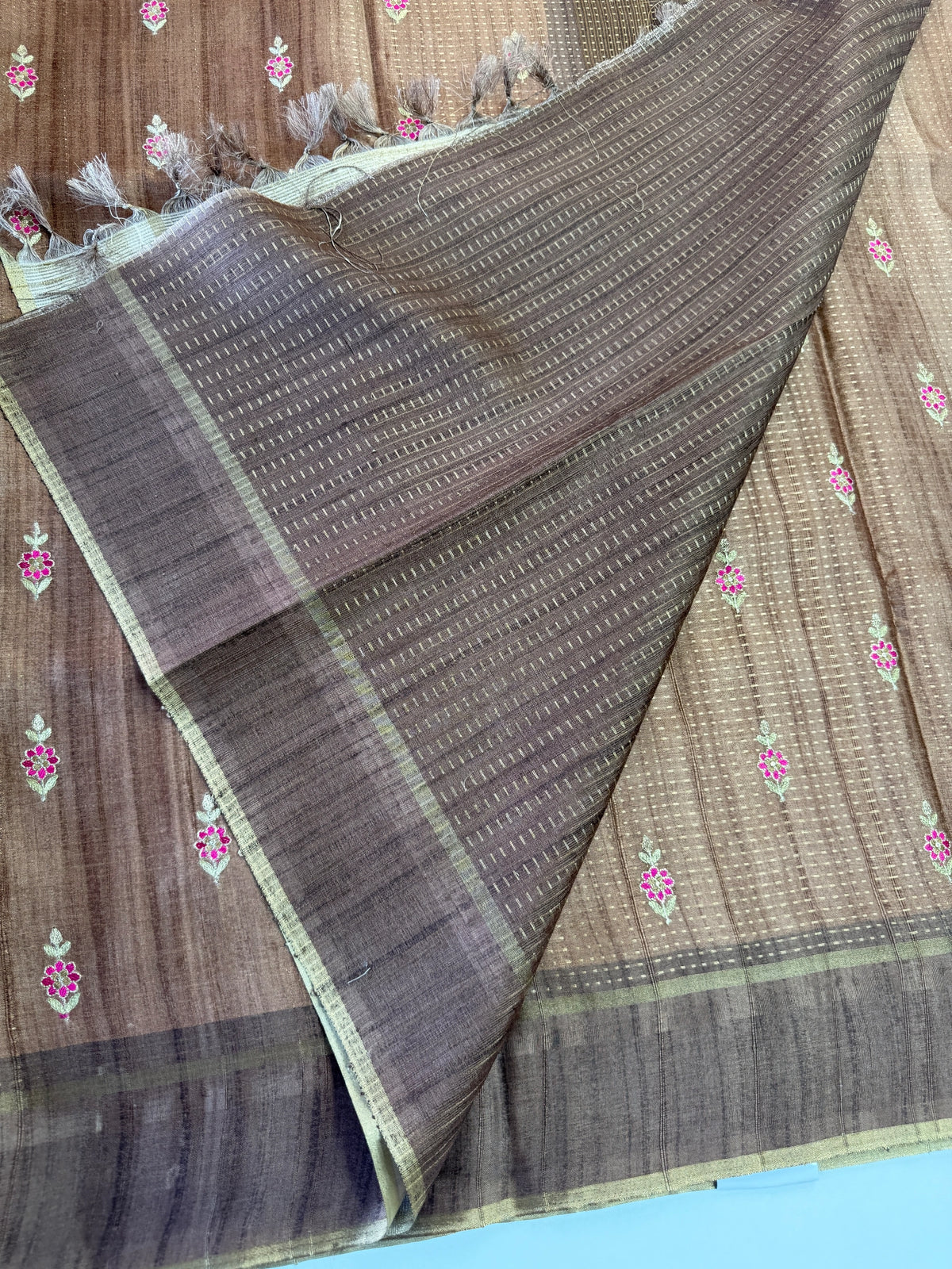 Soft Semi Tussar Saree/D462