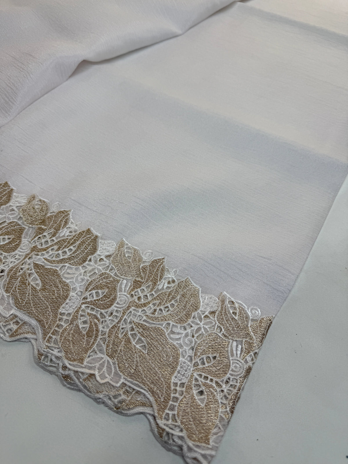 Crushed Crape Saree/ CW526