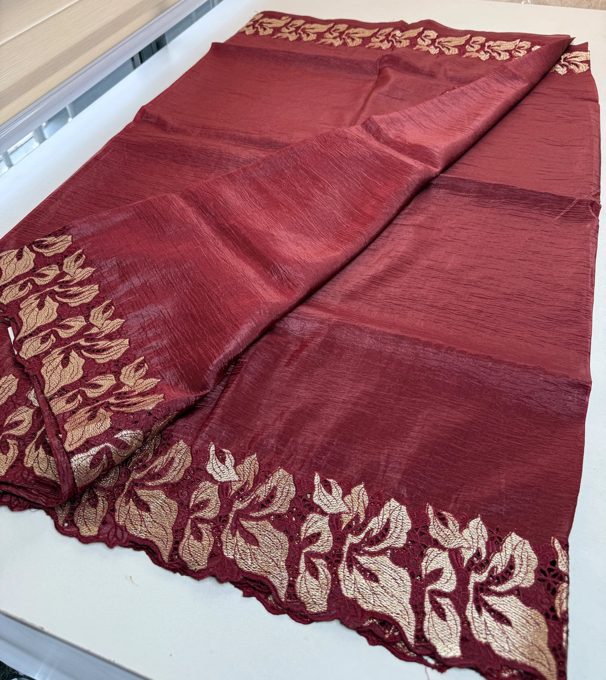 Crushed Crape Saree/ CW526