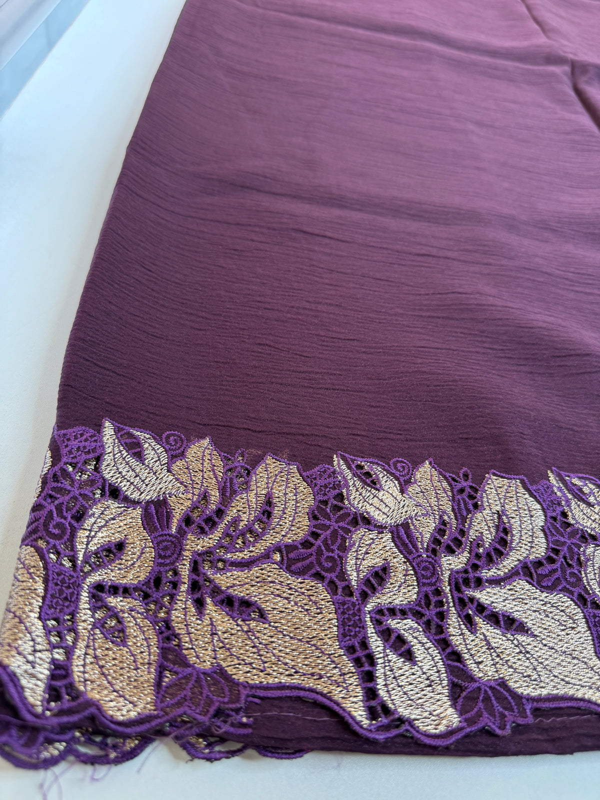 Crushed Crape Saree/ CW526