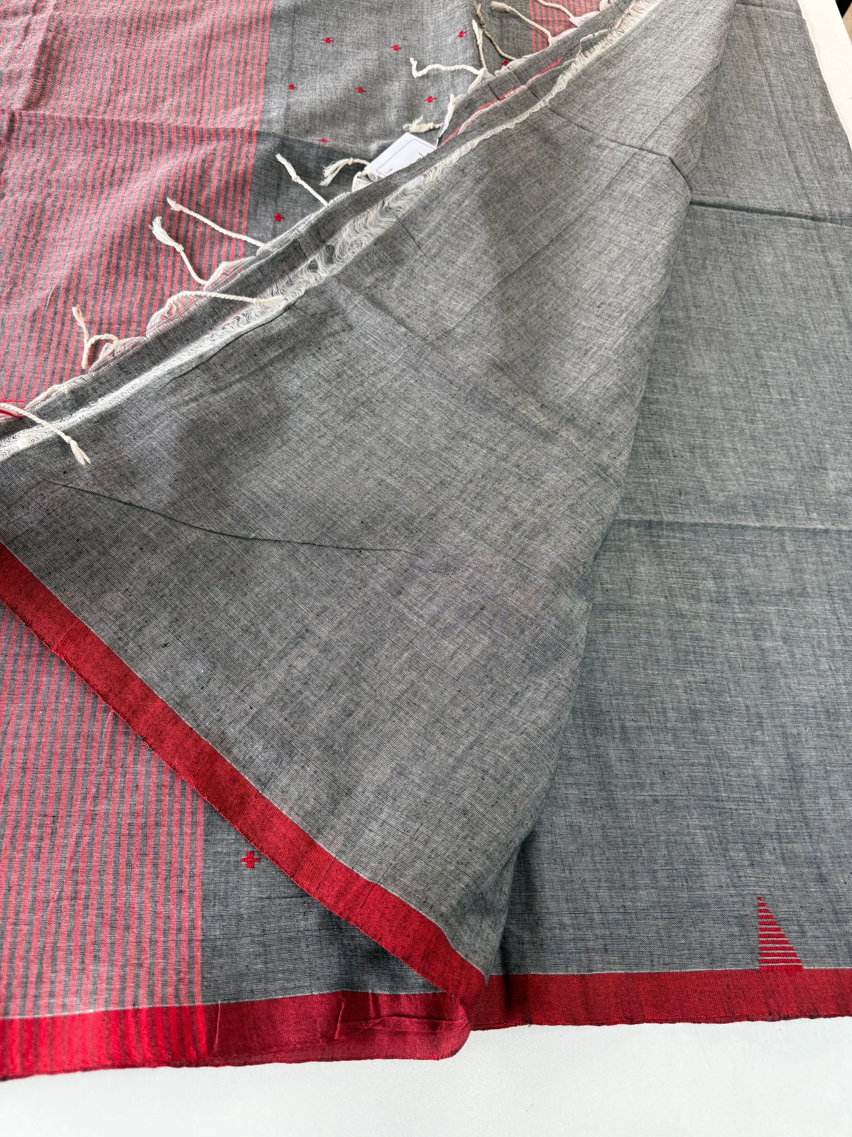 Soft cotton weaved saree/ MC97