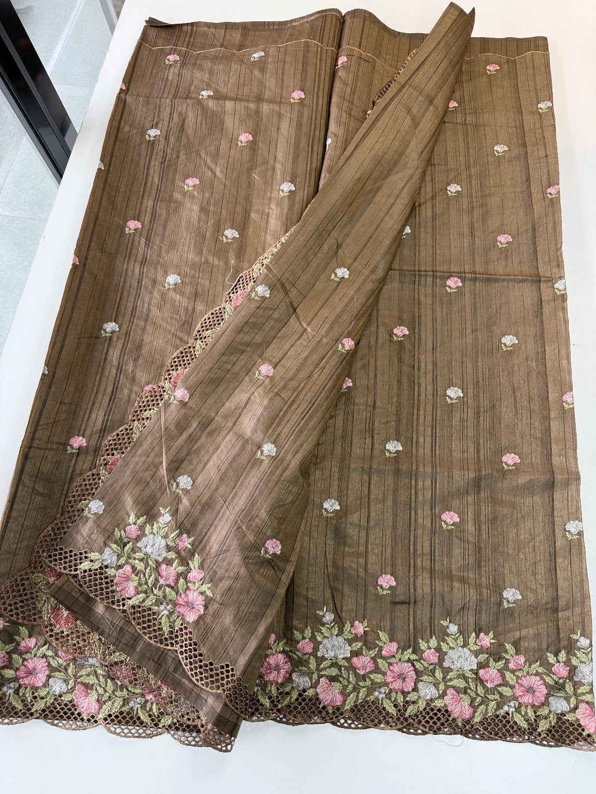 Semi Silk Saree / MB984