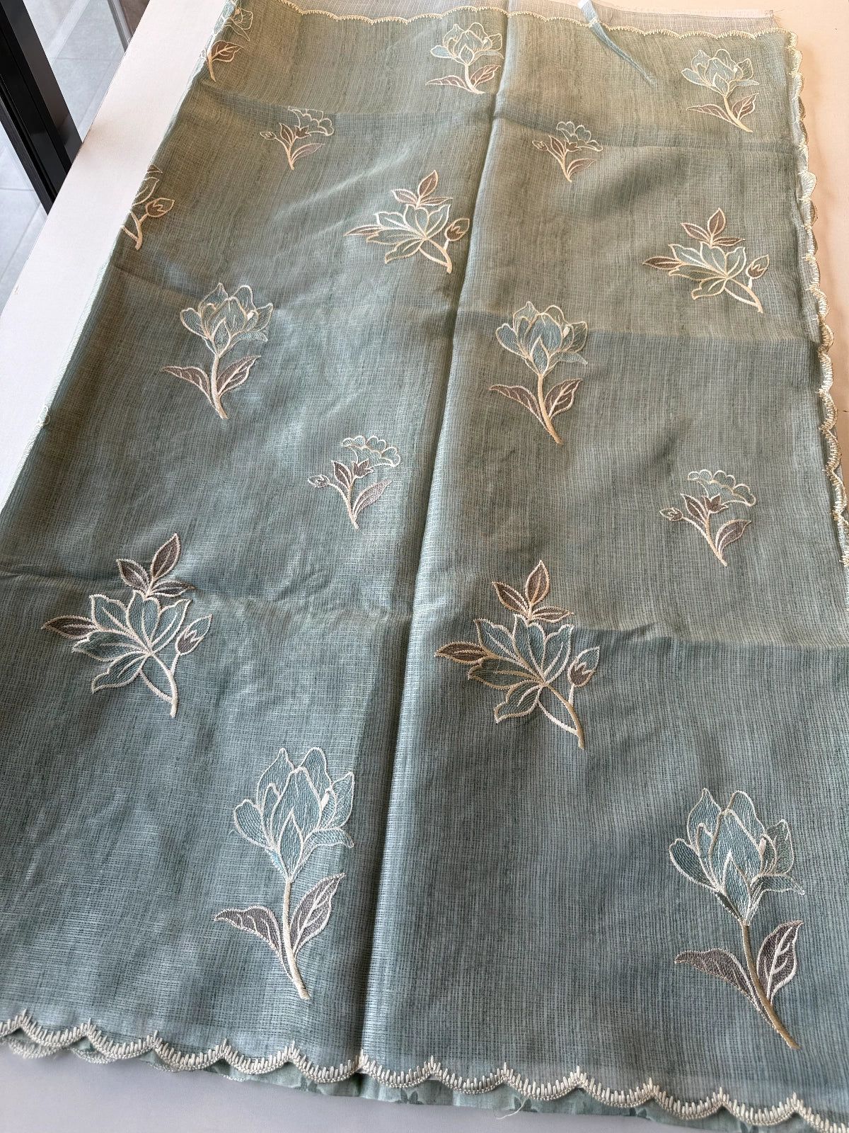 Silky kotta / 218L