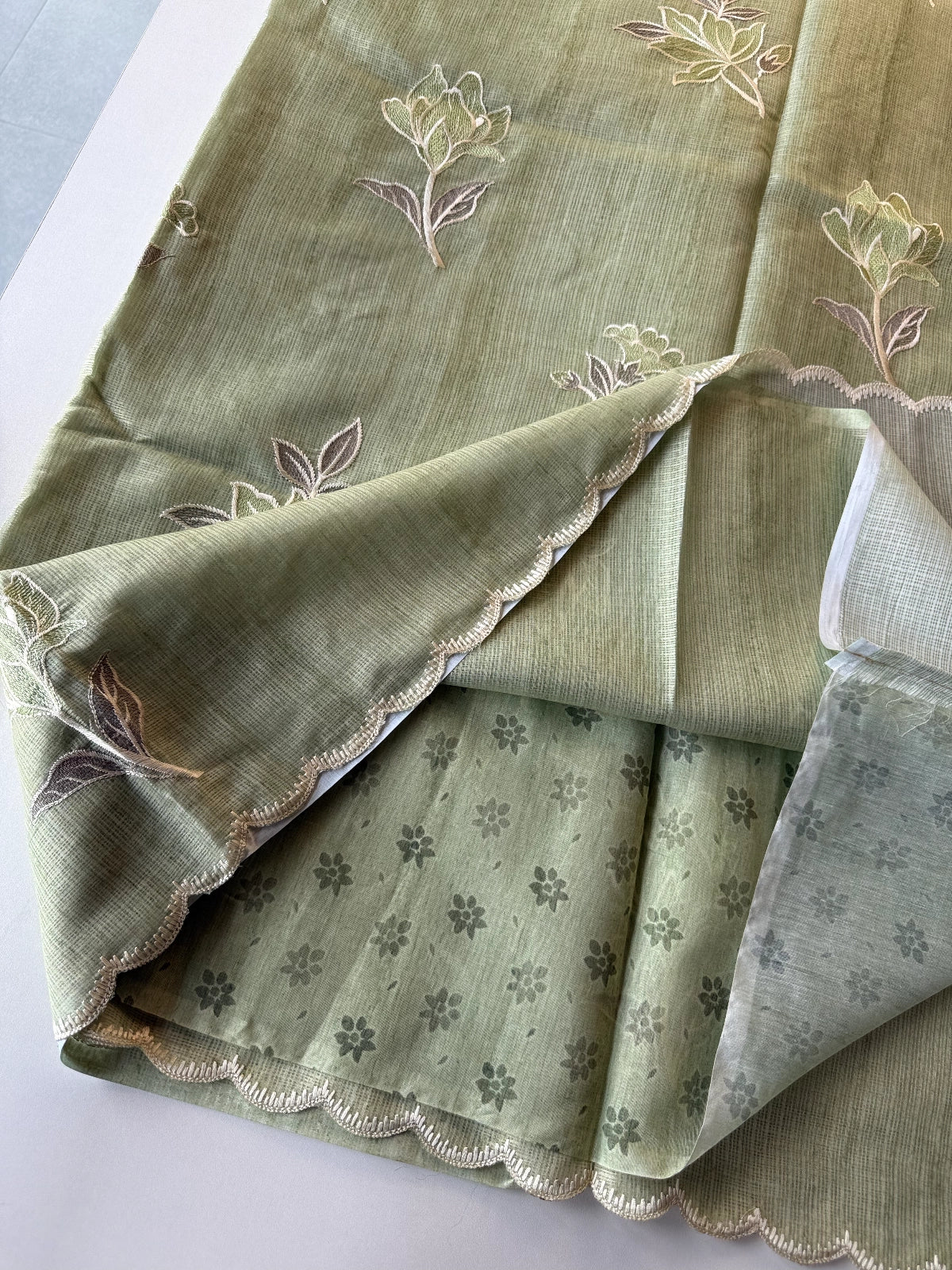 Silky kotta / 218L