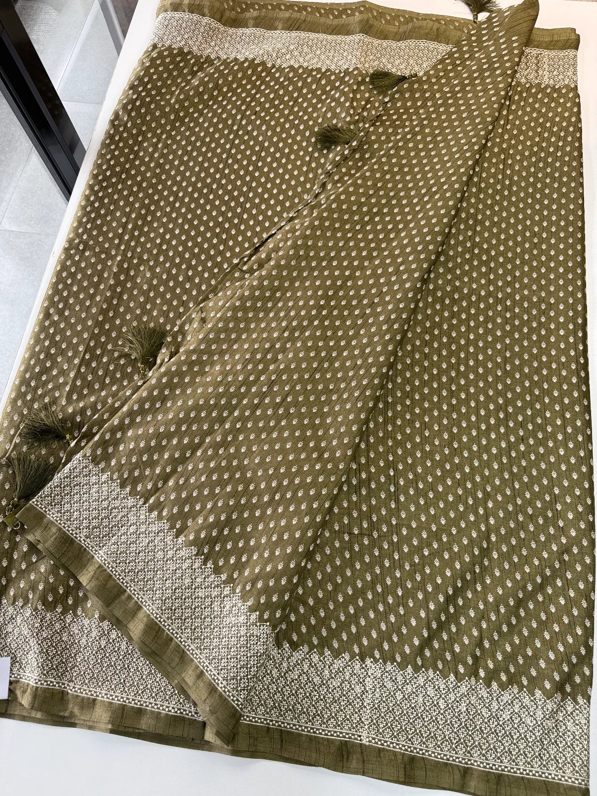 Semi Silk Saree/ BE30