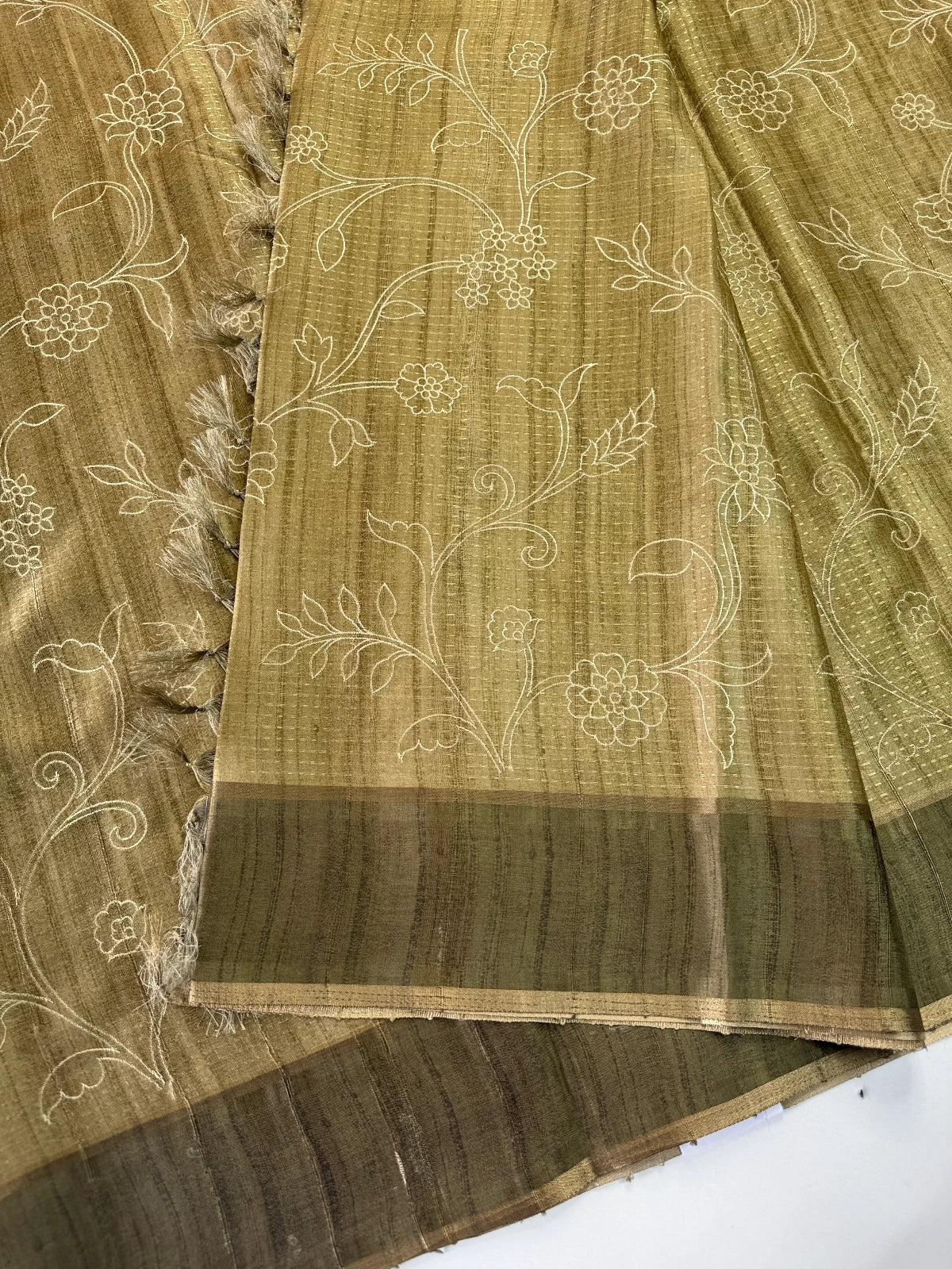 Semi Tussar Saree /MD350
