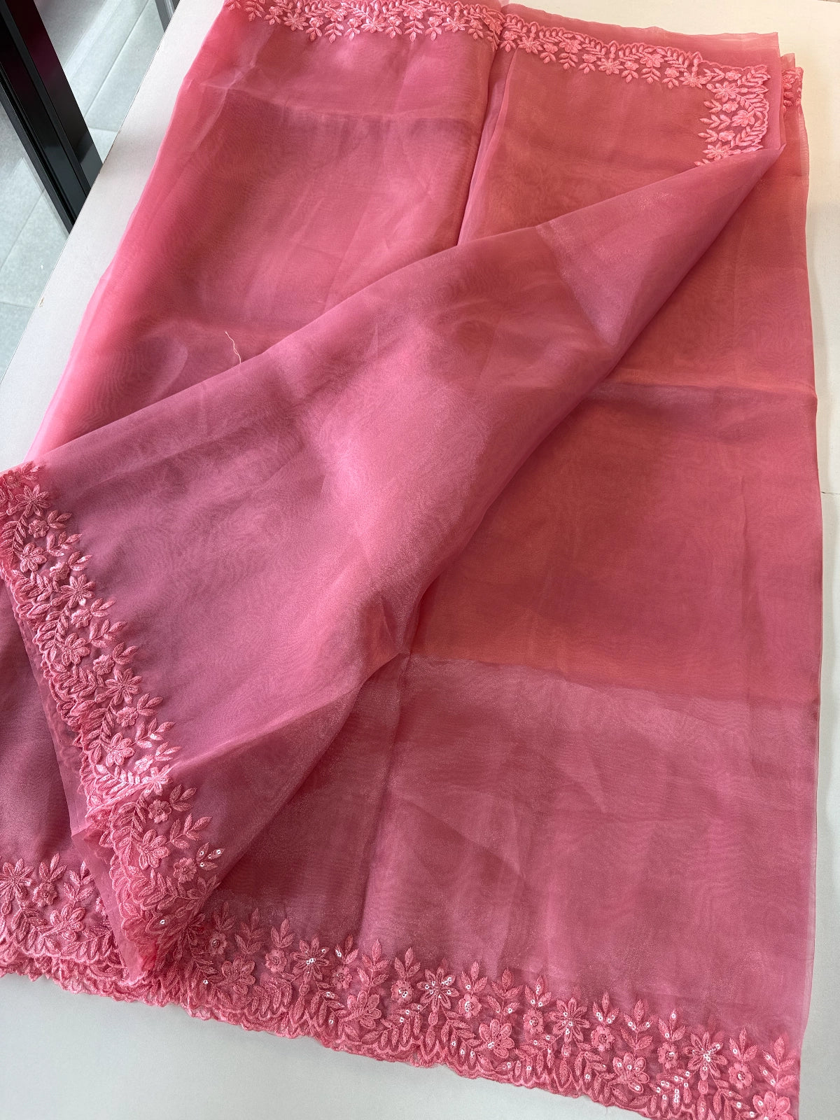 Glass Organza Saree / CW150