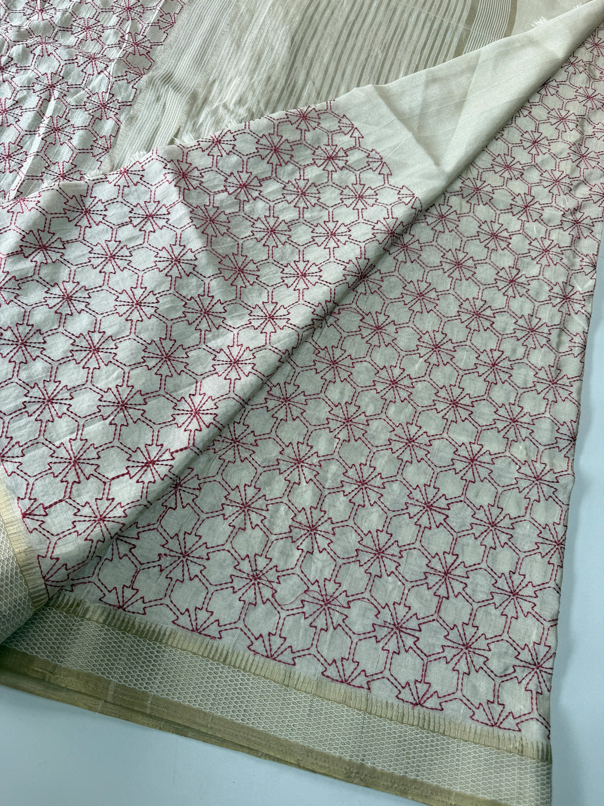 Semi Tussar / K8016
