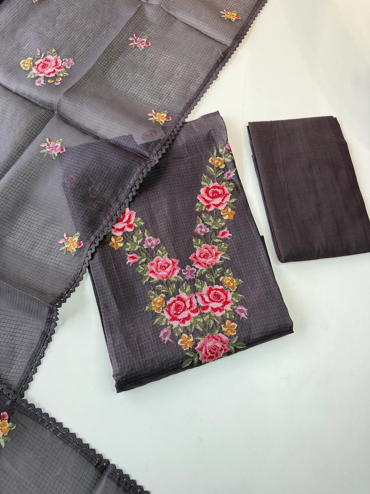 Silky kotta / U4587