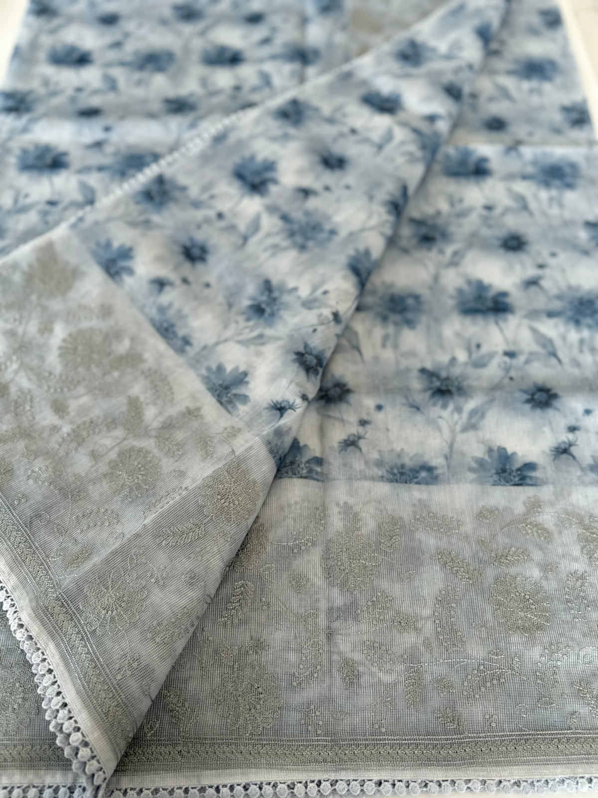 Floral thread