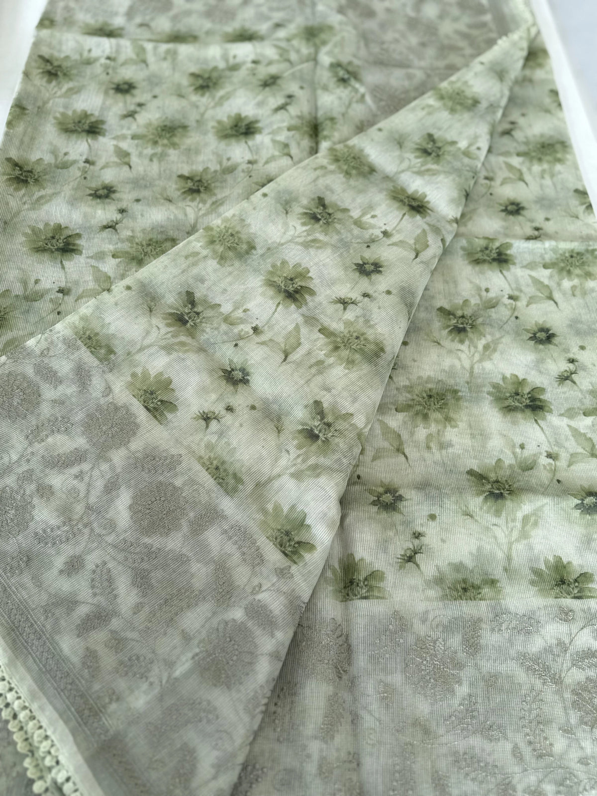 Floral thread