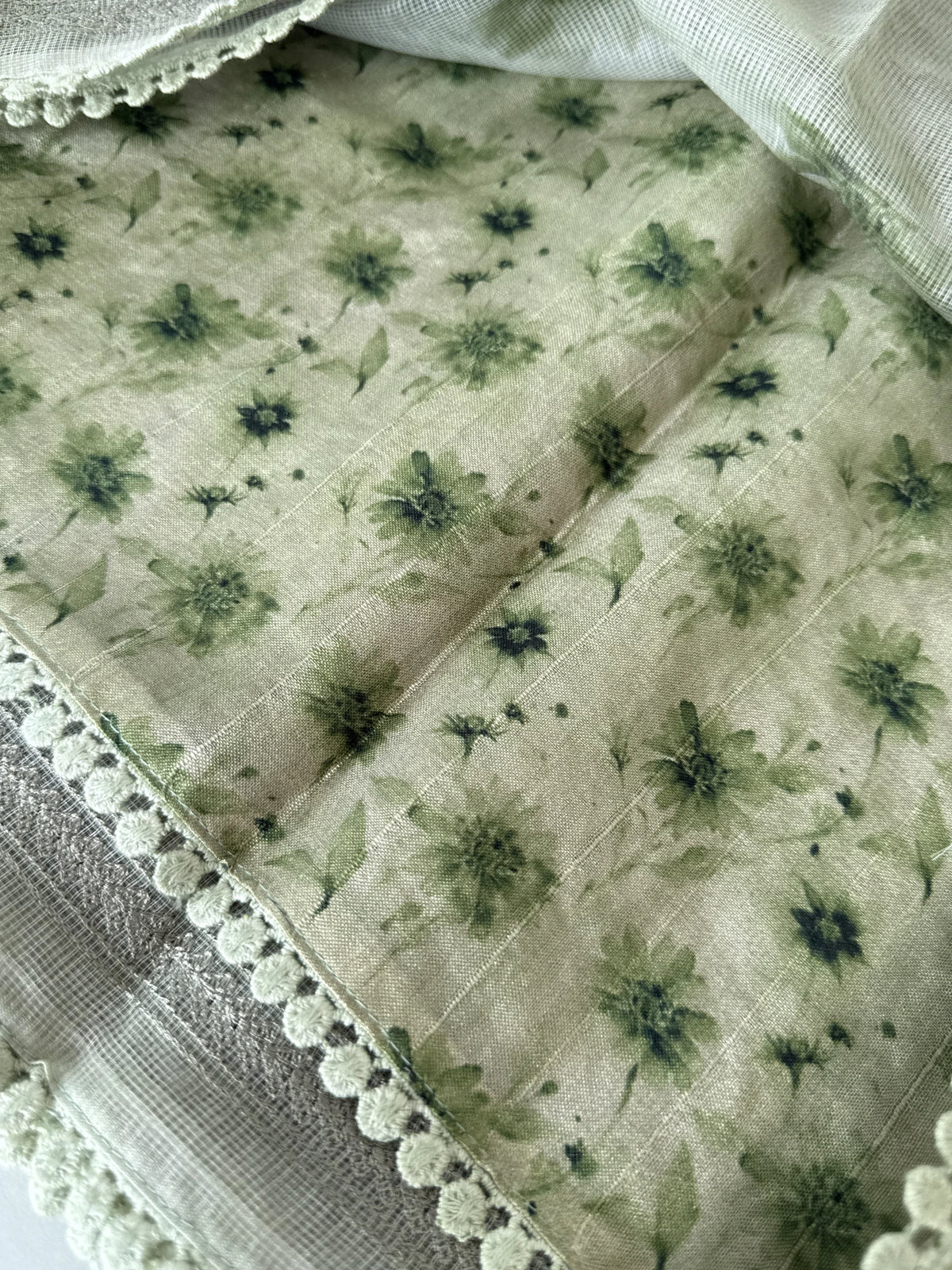 Floral thread