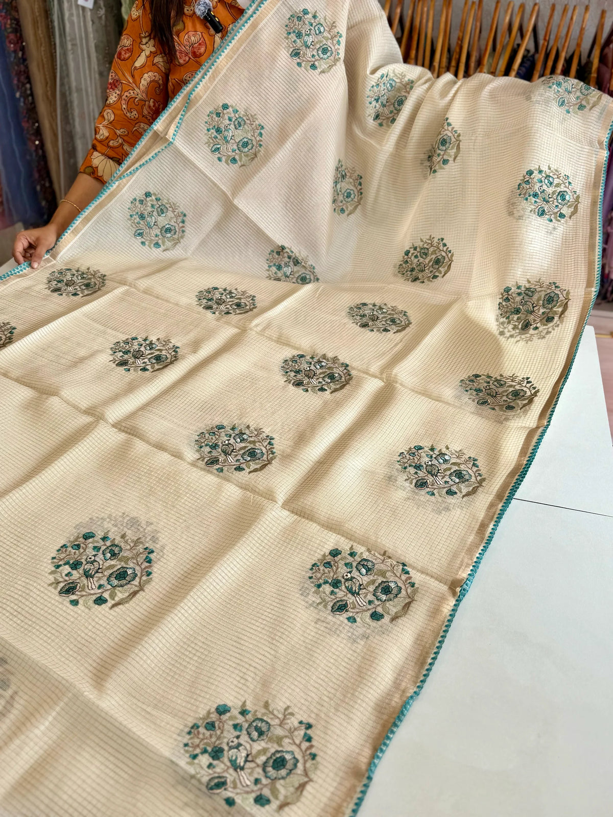 Kotta tissue saree/ SR275
