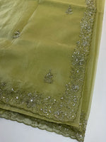 Crushed Tissue / HW129