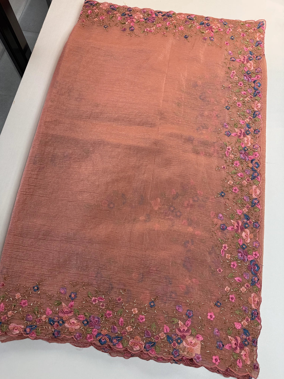 Crushed Crape Saree / 920A