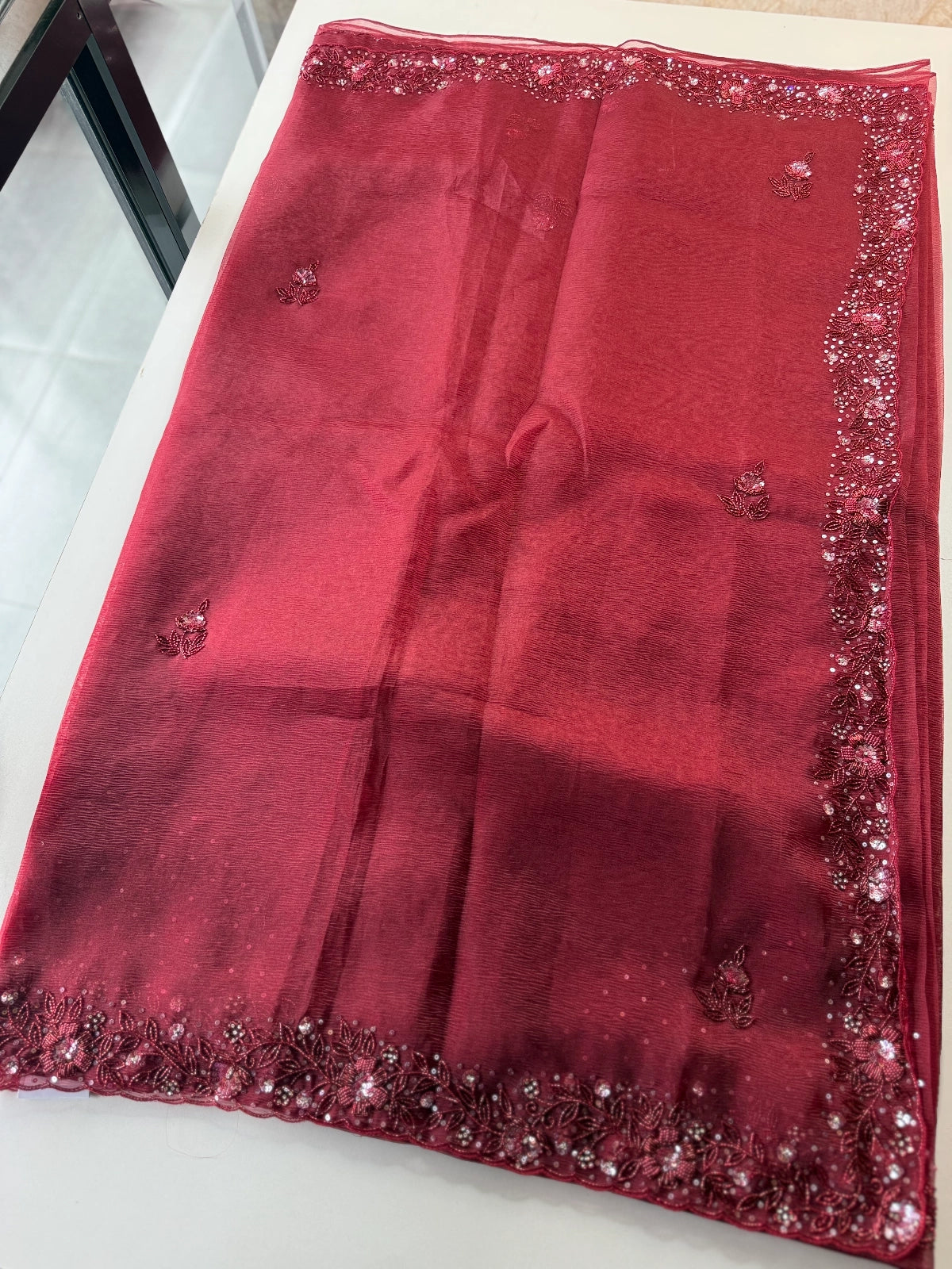 Crushed Tissue / HW129