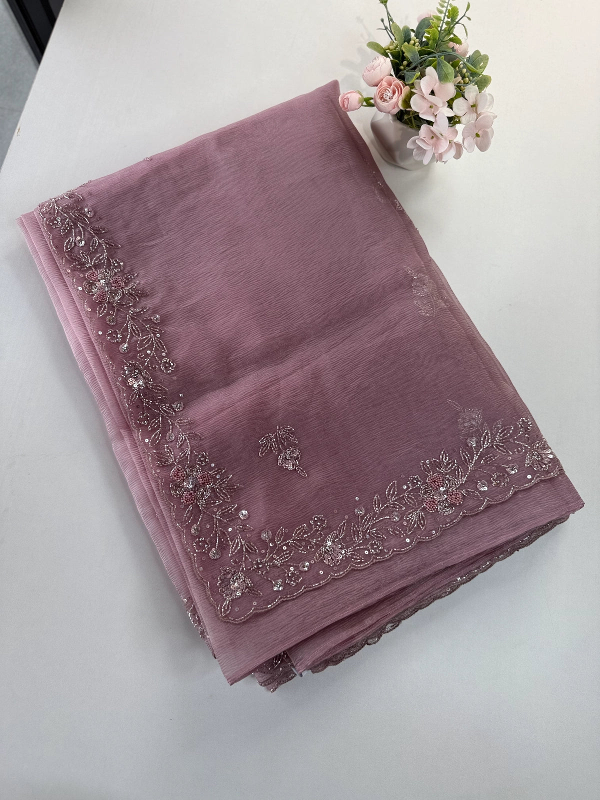 Crushed Tissue / HW129