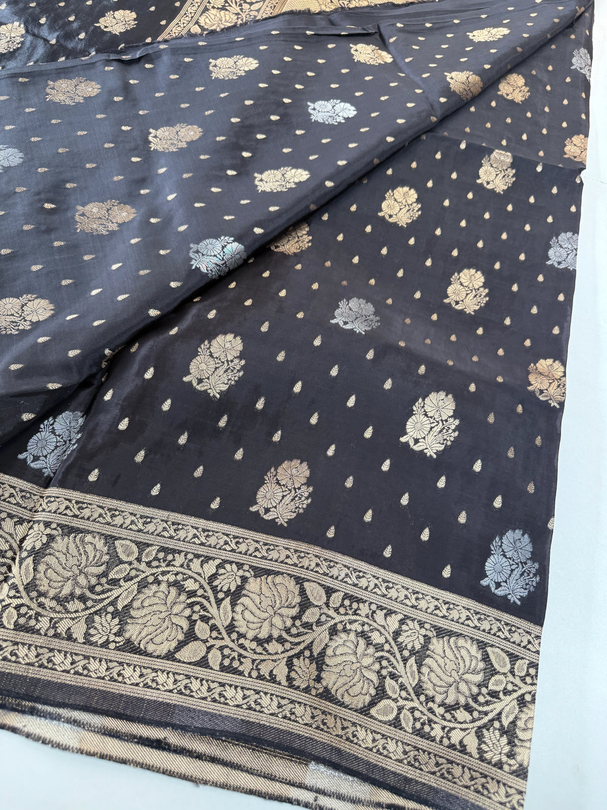 Crape Banarasi Saree/12MC