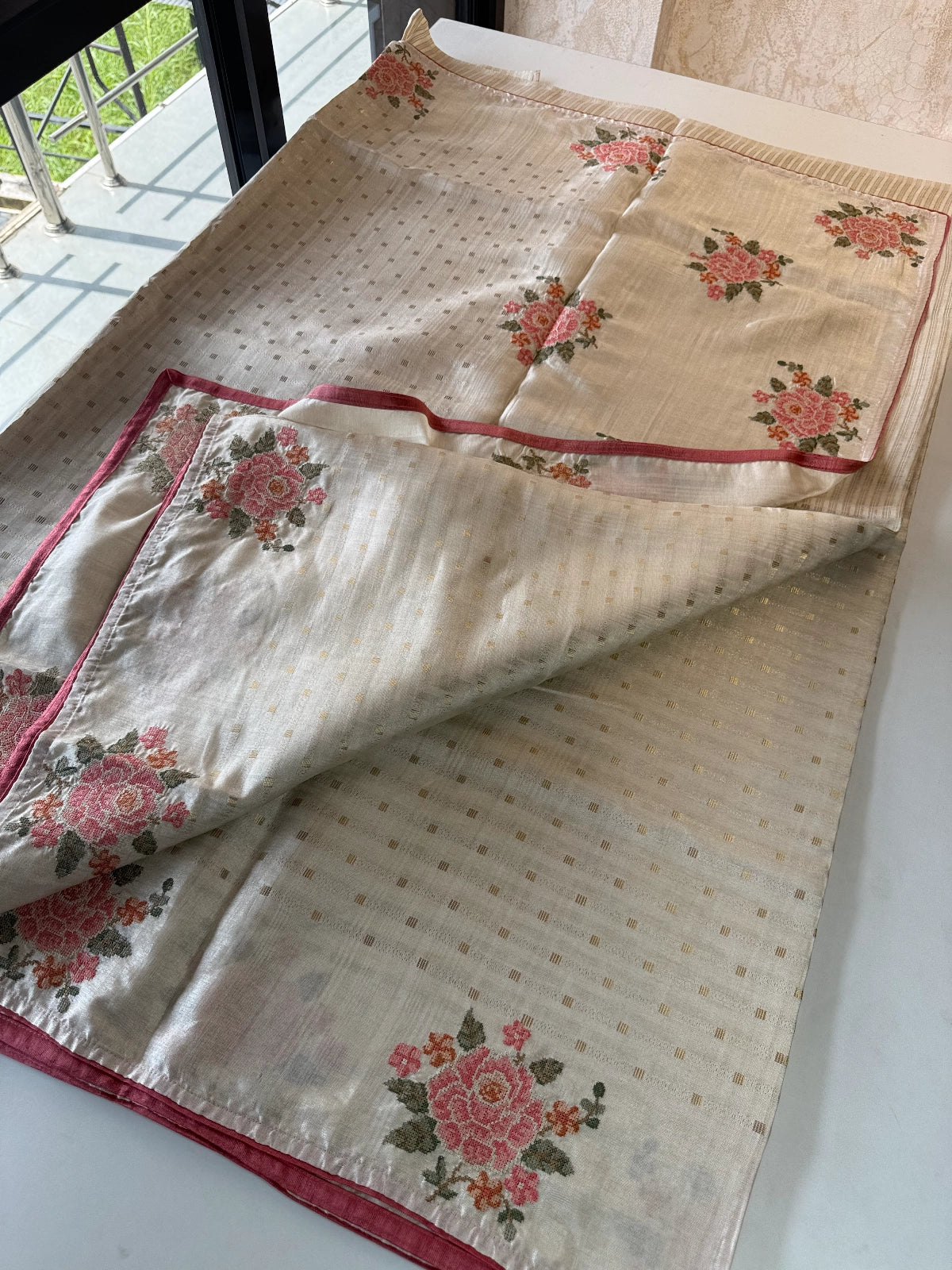 Semi Tussar / 1297