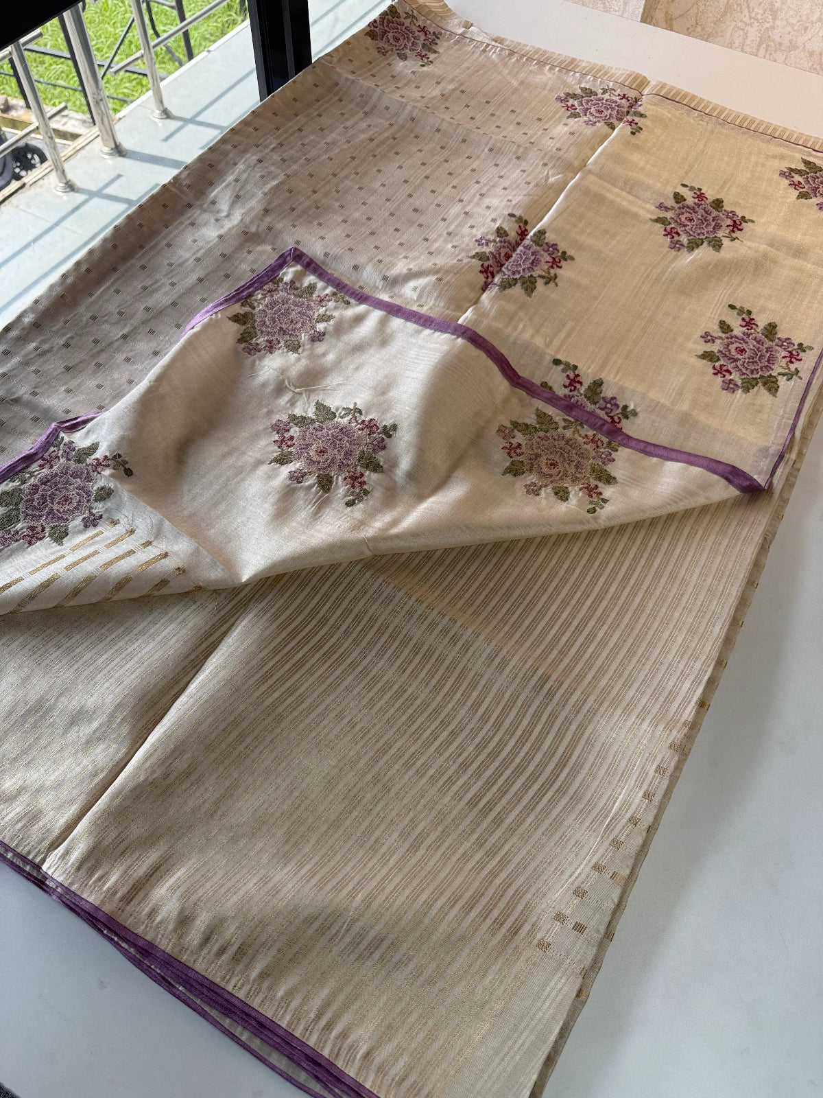 Semi Tussar / 1297