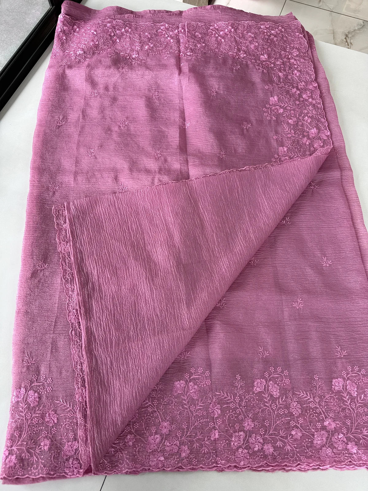 Crushed Crape / CW202