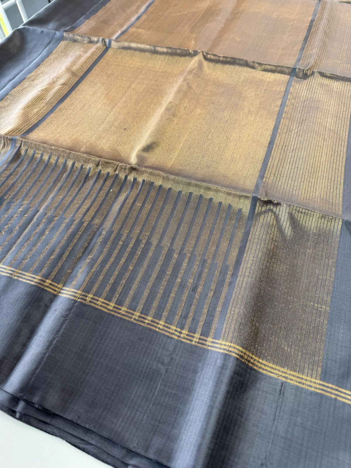 Pure silk saree/ HLS10
