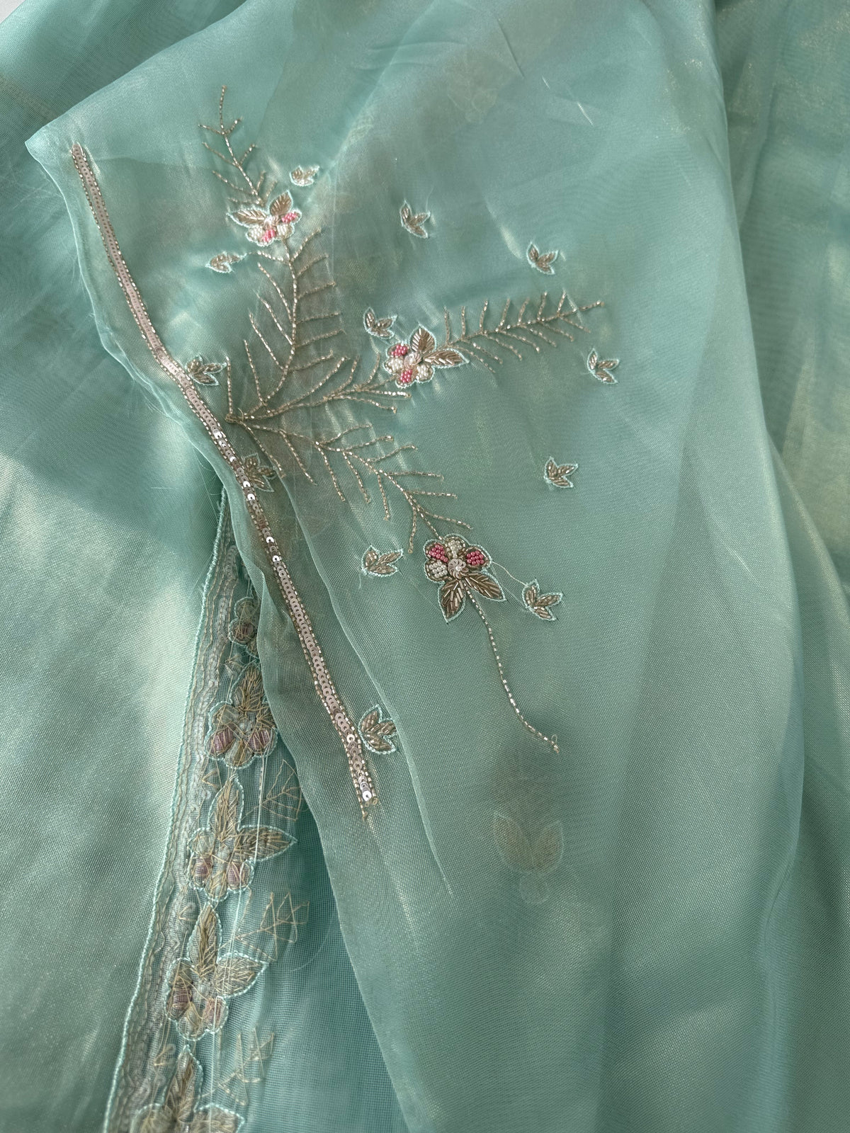 Petal sheen