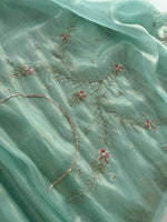 Petal sheen