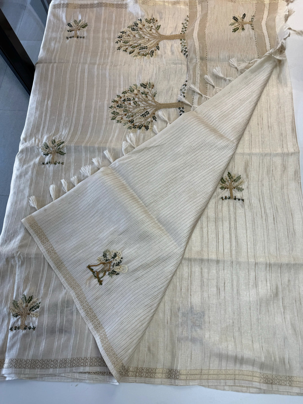 Soft semi Tussar saree/ K5241